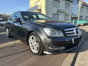 Mercedes-Benz C 180 AMG BE BI-XEN + SHZ + PDC