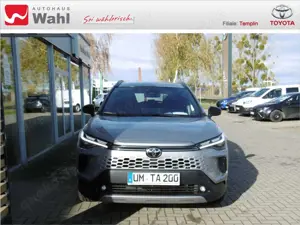 Toyota Corolla Cross 2.0 Hybrid Teamplayer Bild 4