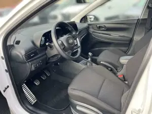Hyundai BAYON 1.0 T-GDI Prime Bild 5