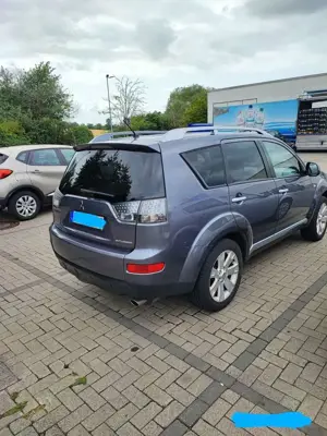 Mitsubishi Outlander 2.4 4WD CVT Instyle
