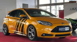 Ford Focus STEcoBoost  XENON LEDER