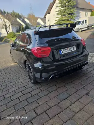 Mercedes-Benz A 250 4Matic 7G-DCT AMG Line