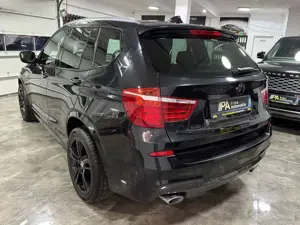 BMW X3 xDrive 20 d / M-Paket Keyless HUD Xenon Bild 3