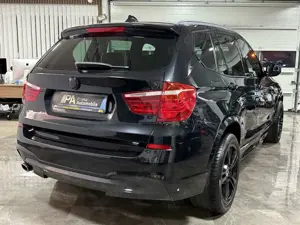 BMW X3 xDrive 20 d / M-Paket Keyless HUD Xenon Bild 4