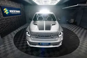 Dodge RAM 5.7 V8 HEMI 4x4 OFFROAD Night LONGBED *19%* Bild 5