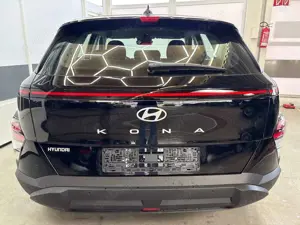 Hyundai KONA STYLE PLUS NAVI KLIMAAUTOMATIK PDC v+h RFK 1.0 ... Bild 4