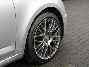 Skoda Octavia Combi RS 2.0 TDI AHK NAVI LED KLIMA P Bild 5