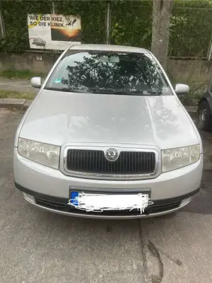 Skoda Fabia 1.4 16V Classic Bild 3