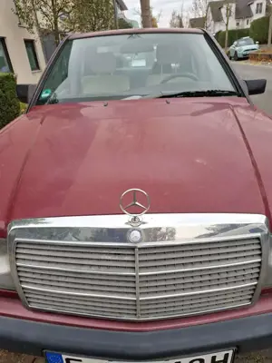Mercedes-Benz 190 201