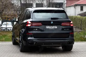 BMW X5 40d M SPORT.LUFTF.PANO.DR.ASS.H/K.360.AHK.22" Bild 4