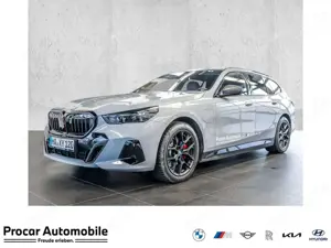 BMW 530 e xDrive MSportPro HUD AHK DAPro BW PANO