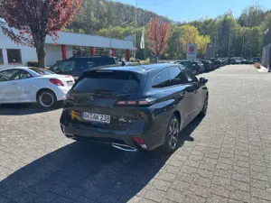 Peugeot 308 SW Allure Hybrid 136 KAMERA SITZHZG KEYLESS Bild 2