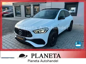 Mercedes-Benz GLA 35 AMG 4Matic*PANORAMA*LED*CAM*MULTI-BEAM*