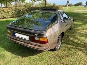 Porsche 924 Bild 3