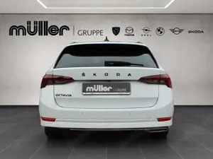 Skoda Octavia Combi 2.0 TSI DSG 4x4 Sportline Bild 3