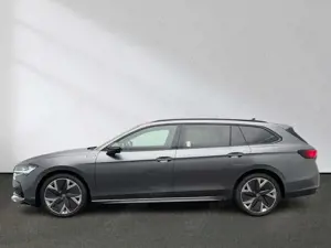 Skoda Superb Sportline 2.0 TDI DSG 4x4 Digi-Cockpit Bild 2