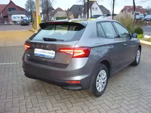 Skoda Fabia Selection 1,0l+SmartLink+Tempomat+Sitzh. Bild 4