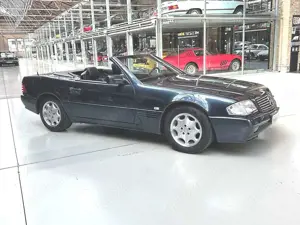 Mercedes-Benz SL 500 500 SL kein Winter, Zustand herausragend! Bild 5