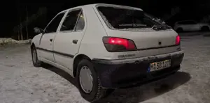 Peugeot 306