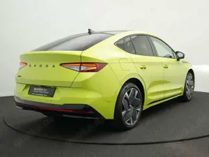 Skoda Enyaq Coupe RS 82 kWh 4x4 *LED*AHK*ACC*HdUp*21" Bild 3