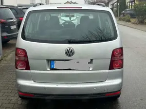 Volkswagen Touran 1.6 Trendline Bild 1