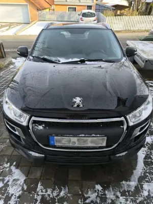 Peugeot 4008