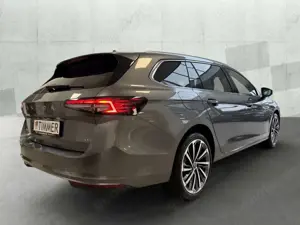 Skoda Superb Combi 2.0 TDI DSG 4x4 LK *AHK*CANTON* Bild 4