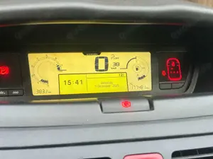 Citroen Grand C4 Picasso C4 Grand Picasso VTi 120 C-Chic Bild 3