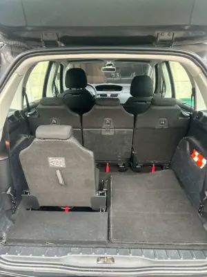 Citroen Grand C4 Picasso C4 Grand Picasso VTi 120 C-Chic Bild 5