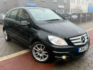 Mercedes-Benz B 180 CDI Scheckheft von MB 2.Hand Automatik