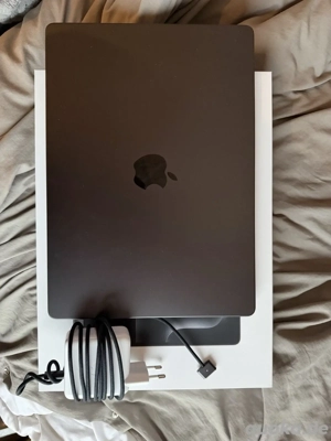 MacBook Pro m4 (12 Ladezyklen)