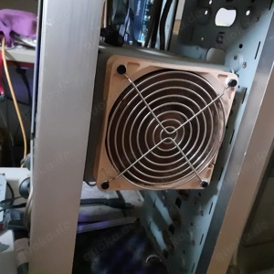 ASUS Workstation Revolution - Big Tower Bild 2