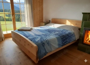 Große Zirbenbetten Aktion! Zirbenbett mit erhöhtem Kopf und Fußteil -38 % vom UVP (bis 31.03.2026)