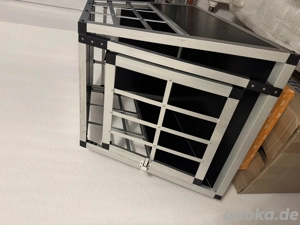 Hundebox für das Auto