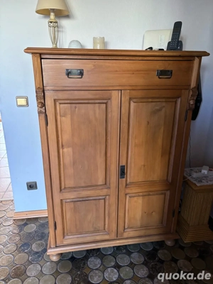 Holzschrank mit Schubladen und Türen 100x140x50cm