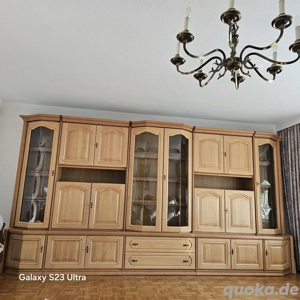 hochwertiger Wohnzimmerschrank