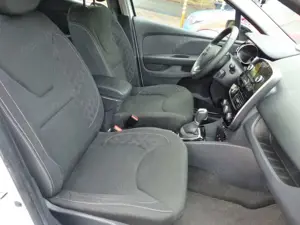 Renault Clio IV Limited Automatik/AHK/Sitzheiz/Bluetooth Bild 3