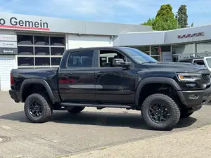 Dodge RAM RHO mit LPG, Body-Lift-Kit Bild 3