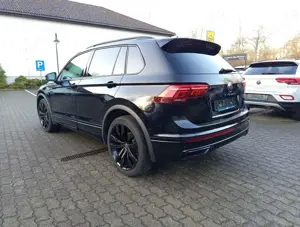 Volkswagen Tiguan R-Line 4Motion 2.0 TSI NAVI*REAR-VIEW*LED Bild 3