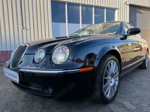 Jaguar S-Type 3.0 V6 175kW Executive/LEDER/SHZ/1.Hand