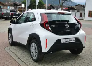 Toyota Aygo X Business Edition Bild 3