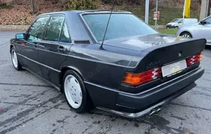 Mercedes-Benz 190 190 E 3,2 AMG Original"1 von 200 Stück" Bild 4