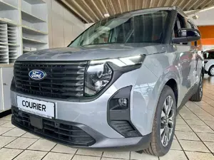Ford Tourneo Courier Titanium Aut.
