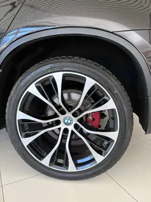 BMW X6 xDrive40d Bild 5