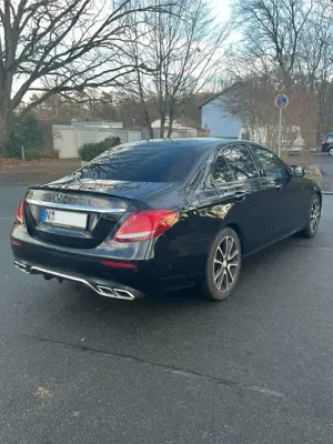 Mercedes-Benz E 220 d 9G-TRONIC Avantgarde Bild 5