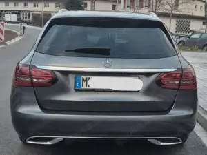 Mercedes-Benz C 220 C 220 d T Avantgarde 9G-TRONIC Bild 4