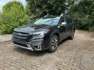 Subaru OUTBACK 2.5i Platinum Lineartronic Modell 2025