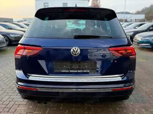 Volkswagen Tiguan Highline 4Motion *R line *Pano *Virtual Bild 4