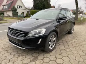 Volvo XC60 D3 150PS Auto Euro6 *Leder+Xenon+Navi