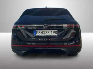 Volkswagen Passat Variant Passat R-Line 2.0 l TDI SCR 110 kW (150 PS) Navi Bild 4